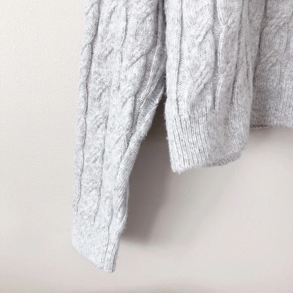 ❗SOLD ❗ Michael Kors Grey cardigan LG cable knit women's sweater - Picture 10 of 14